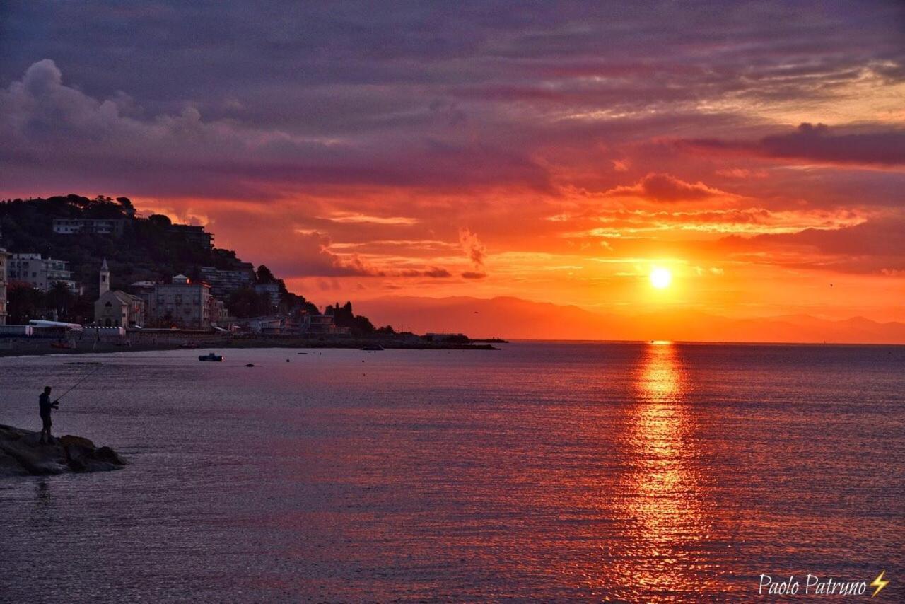 Blackstone Apartment Varazze Buitenkant foto