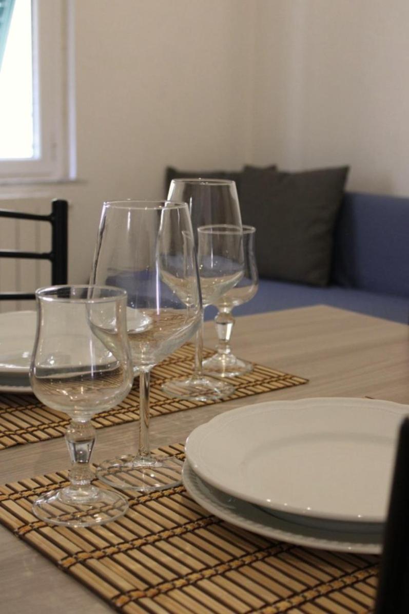 Blackstone Apartment Varazze Buitenkant foto