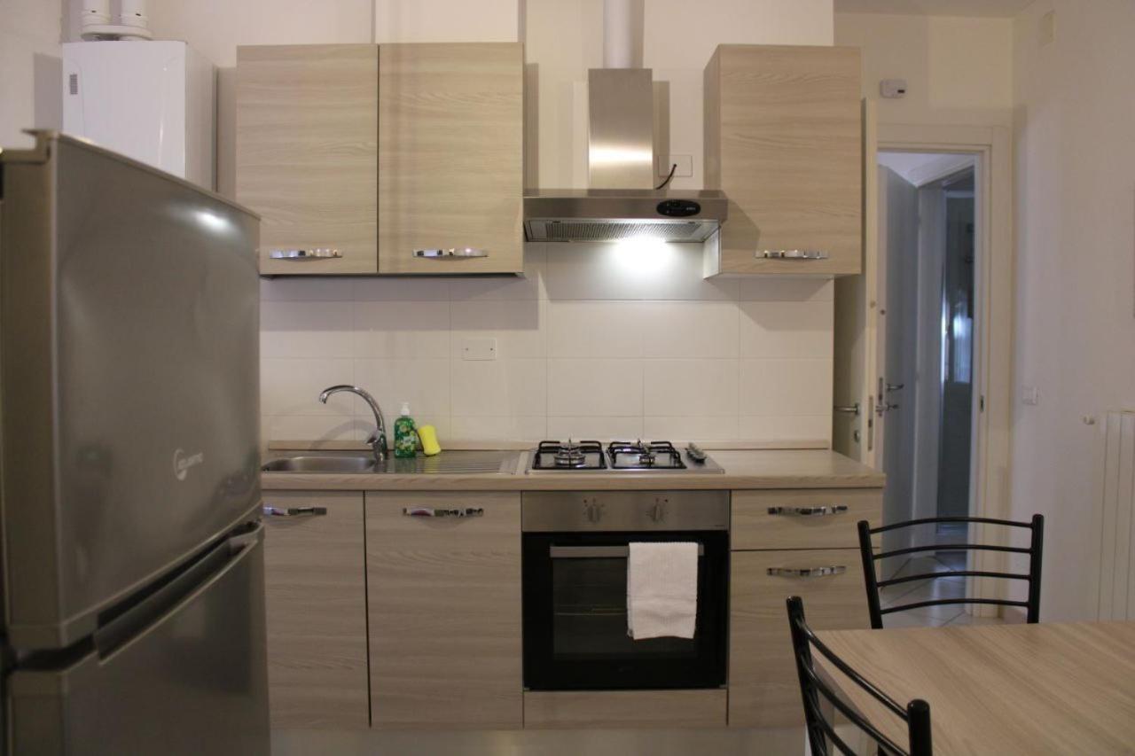Blackstone Apartment Varazze Buitenkant foto